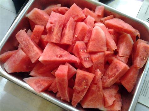 1 tin laici (asingkan air dan buahnya). -Sweet-Loving-Family-: JJCM oh JJCM...