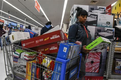 What Stores Open At 12 Am On Black Friday - Walmart Black Friday Ad: 2018 Online Sales, Hours, Deals, Map for