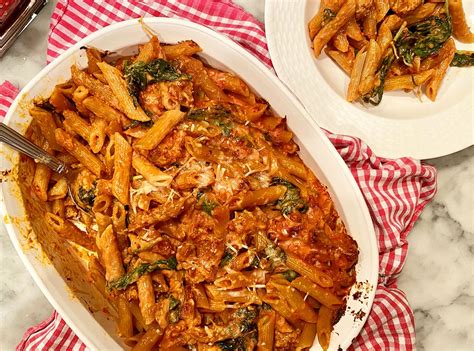 Cold Weather Penne With Spicy Sausage And Greens The Buzz Magazines