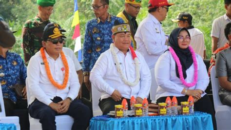 Bupati Kotim Resmikan Kantor Baru Kecamatan Bukit Santuai Diskominfo