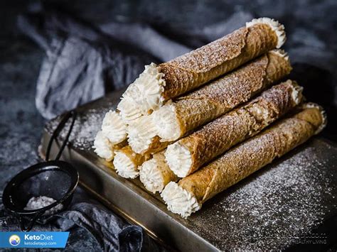 How to Make Low-Carb Cannoli | KetoDiet Blog