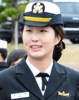 Jun 11, 2021 · sk최태원회장 차녀 소식 진짜인가요? 최태원 SK회장 딸 최민정 중위 나이 학력 프로필 :: 아이돌왕