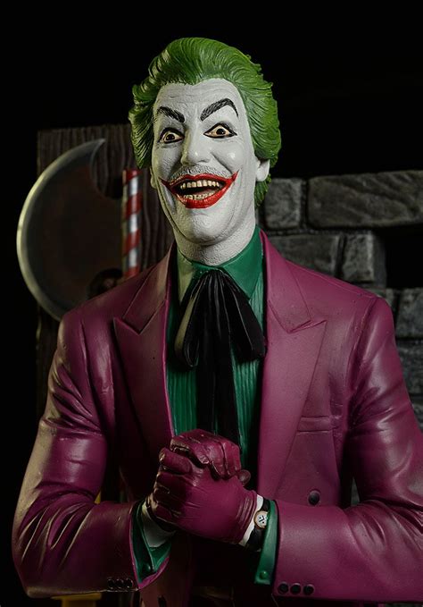 The Joker Cesar Romero 1966 Batman Tv Show Statue Batman Comic Cover