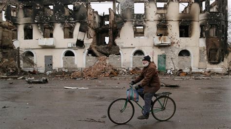 Intense Fighting In Ukraine One Day Before Peace Talks On Air Videos