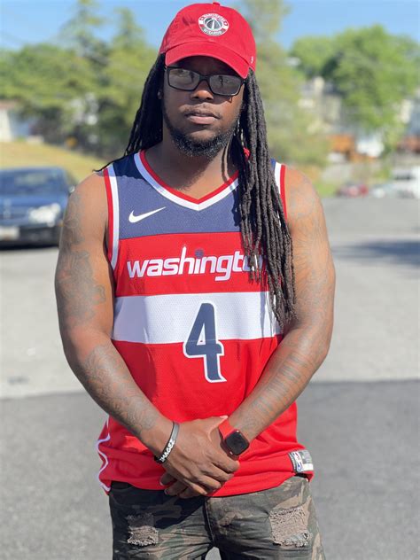 Sharrod Mariner shows us how to be persistent with your dreams and
