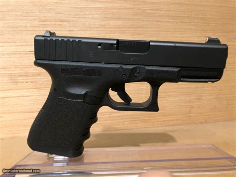 Glock 19 Compact Pistol Pi1950203 9mm