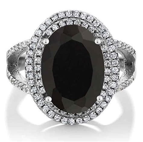 5 Beautiful Black Onyx Rings For Women