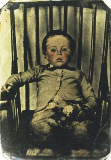 The Most Weird Tradition Of Victorian Era Post Mortem Photography