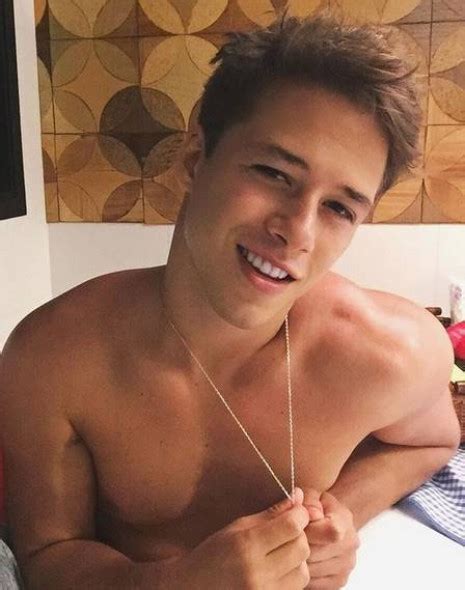 THOMAZ COSTA Day McCarty Vaza Suposto Nude Do Rabo PAN Pandlr