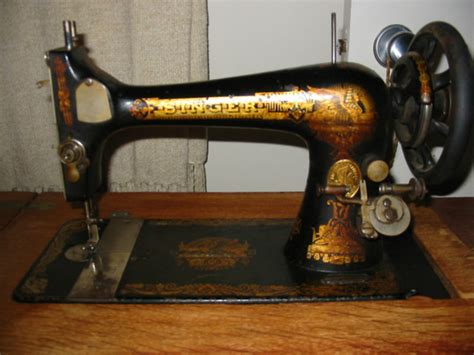 Everything You Need To Know About The Insanely Popular Antique Singer