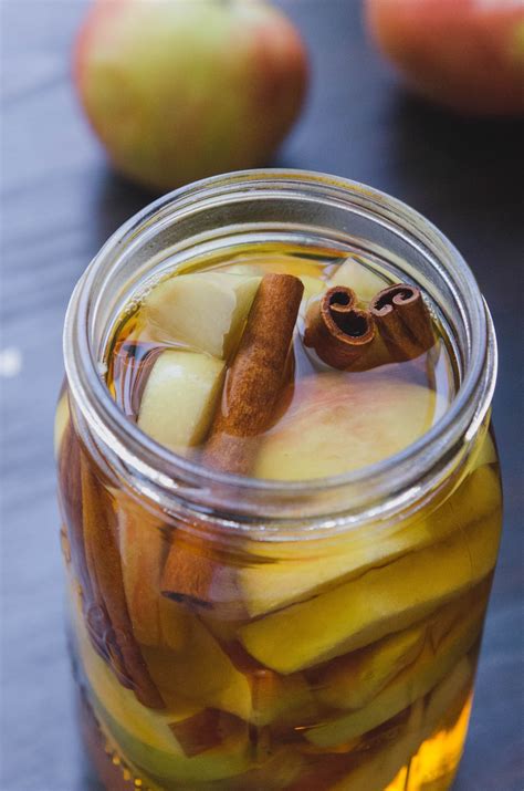 Recipe Apple And Cinnamon Infused Bourbon Kitchn