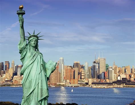 Statue Of Liberty Hd Wallpaper Wallpapersafari