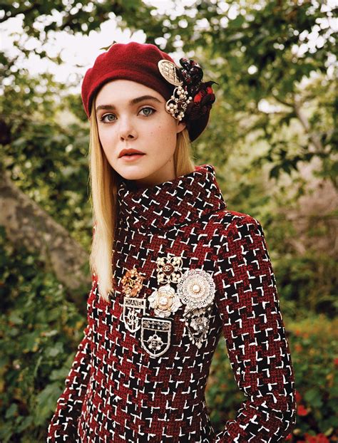5 things you didn t know about elle fanning elle fanning style dakota and elle fanning karl