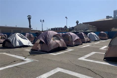 Can homelessness be a conscious choice of way of life? High Cost Of Los Angeles Homeless Camp Raises Eyebrows And Questions | Georgia Public Broadcasting
