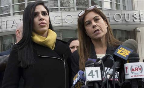 The wife of drug lord joaquin el chapo guzman, emma coronel aispuro, has decided to plead guilty to us charges of helping her husband run the sinaloa cartel of smugglers. Wife Turns Out To Support Mexican Drug Lord 'El Chapo' In New York Court