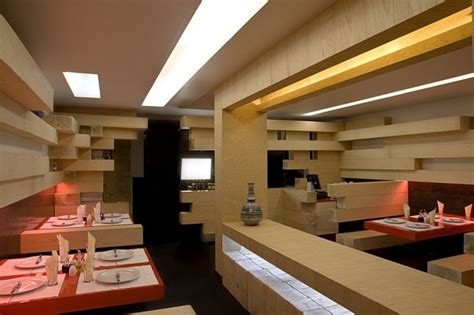 Fancy Restaurant Interior Design In Tehran