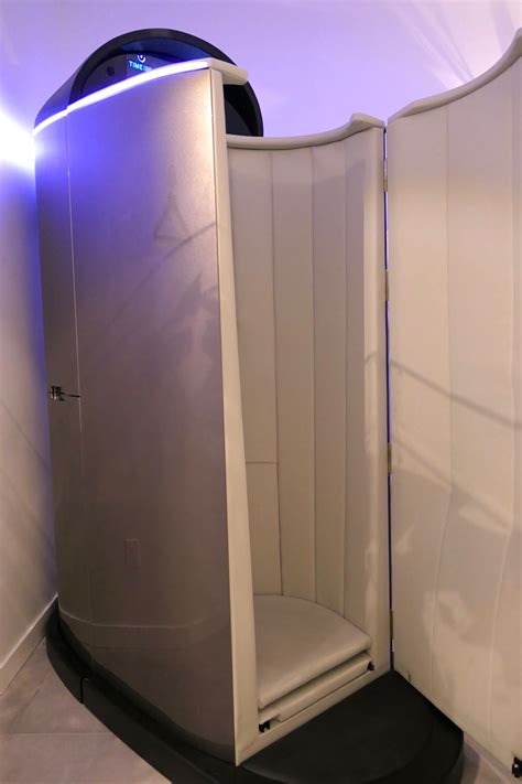 Ive maxed out caress stats on at least 6 girls but have yet to unlock desk sit and chair squat. Tribeca Citizen | New Kid on the Block: Quick Cryo