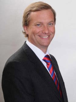 18 de enero de 1966) es un abogado y político chileno. José Antonio Kast - Wikipedia