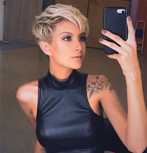 967 Likes 2 Comments Official Page Short Hair Ideas Short Hair Ideas On Instagram
