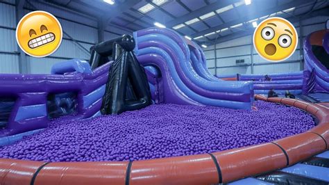 Amazing Indoor Inflatable Theme Park Youtube