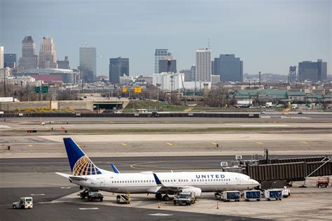 United Airlines Newark Airport Reopened After Engine Fire Fortune