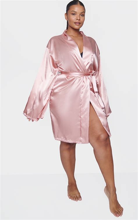 Plus Dusty Pink Satin Robe Plus Size Prettylittlething Usa