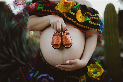 mexican theme maternity session in stanford ca rocio rivera photography in 2020 maternity