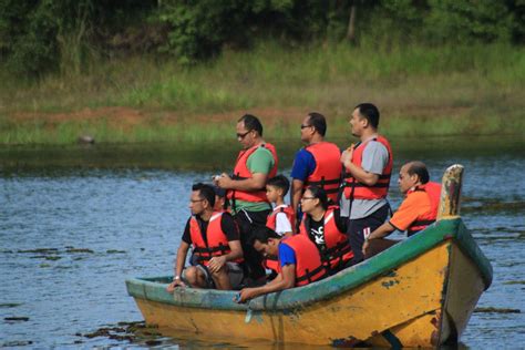Pusat pengajian perumahan, bangunan dan perancangan. Living - Travel - Performance: PROGRAM HALATUJU PUSAT ...