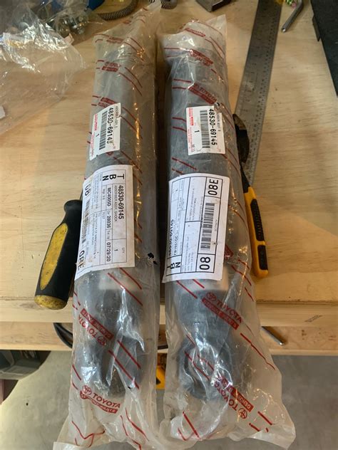 For Sale Tacoma Wa 2 Rear Active Height Control Shocks Ih8mud Forum