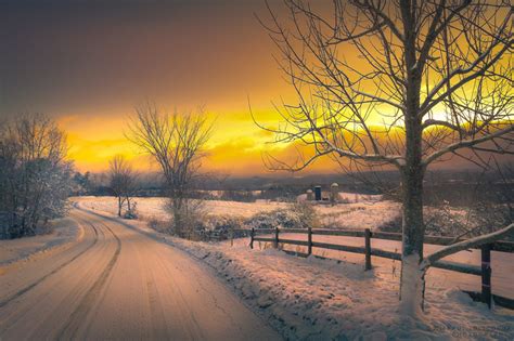 Zenfolio Paul Jolicoeur Photography Winter Scenes Wintry Country Road