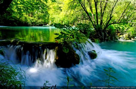 Beautiful Nature Waterfalls Rivers Creative Photography Wallpaper