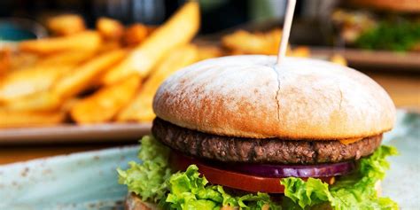 The 6 Smartest Fast Food Lunches You Can Order Mens Health