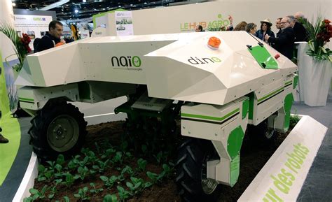 Groupama Lance Lassurance Robots Agricoles Avec Naïo Naïo Technologies