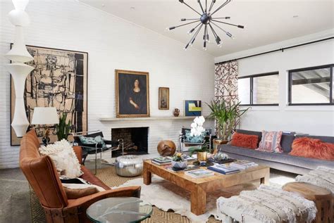 While there are no definitive instructions for this style, there are common practices that are a great starting point to inspire those boho vibes. Top 10 Boho Interior Design Timely Tips To Use in Your ...