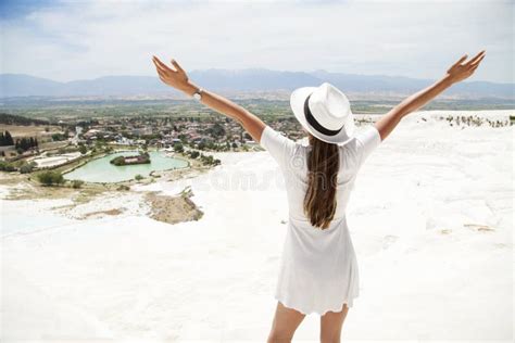 Natural Travertine Pools And Terraces In Pamukkale Cotton Castle In