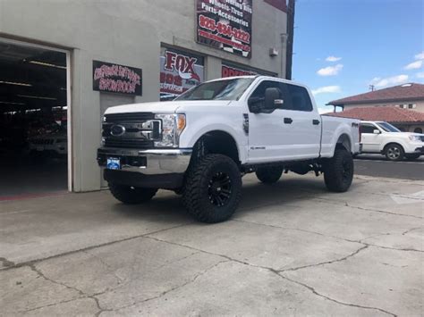 2017 Ford F250 6 Lift 37s 18s Extreme Motorsports