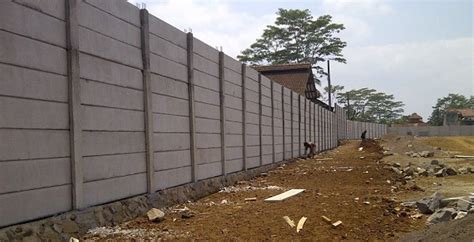 Kami adalah produsen pembuat pagar beton sistem panel yg sudah berpengalaman selama lebih dari 16 thn. Pagar Panel Beton Murah Area Kiara Payung Tangerang | 0852 ...