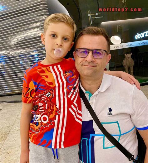 Diana and roma pretend to play baby tricks. Diana & Roma | Biography, Age, Net worth (2021), Family, Facts