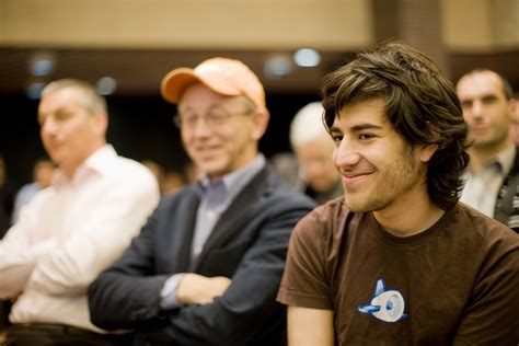 Hacker And Reddit Co Founder Aaron Swartz Dies The Verge