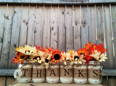 Check these cheap and easy rustic thanksgiving decorations for home and for outdoor. 15 Creative Last Minute Thanksgiving Decorations You Can ...