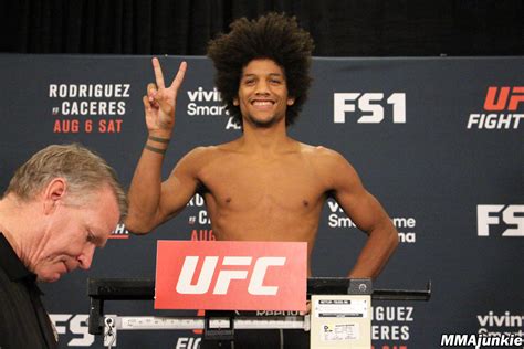 Alex Caceres Ufc Fight Night 92 Official Weigh Ins Mma Junkie