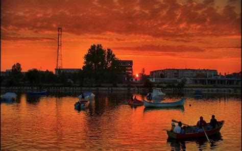 Hd Amazing Sunset On Costinesti Romania Wallpaper Download Free 64068