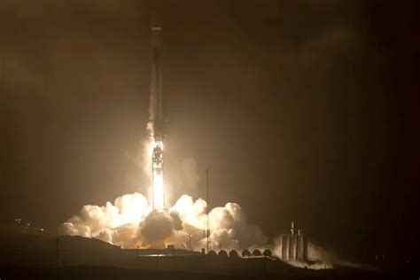 Nasa Launches Spacex Falcon 9 Rocket To Test Asteroid Defense Concept