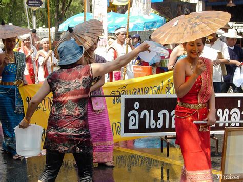 descubre el festival más refrescante del año nuevo tailandés songkran ¡prepárate para mojarte