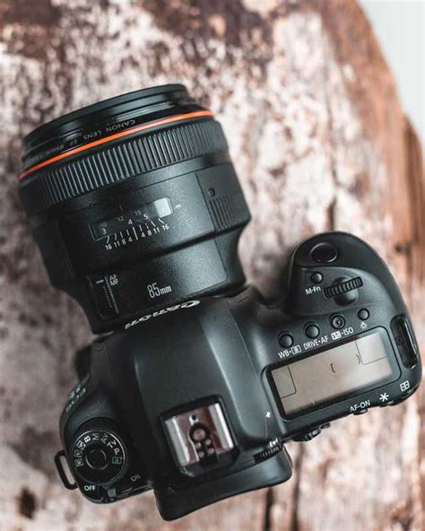 The 10 Best Canon And Nikon Lenses For Portrait Photography