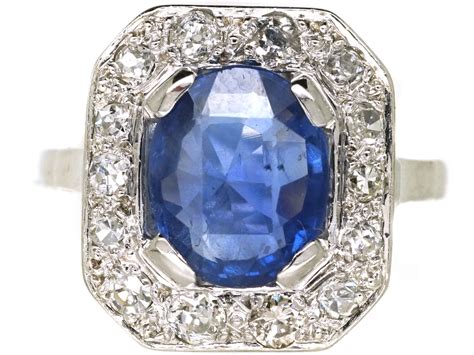 18ct White Gold Sapphire And Diamond Rectangular Cluster Ring 506k