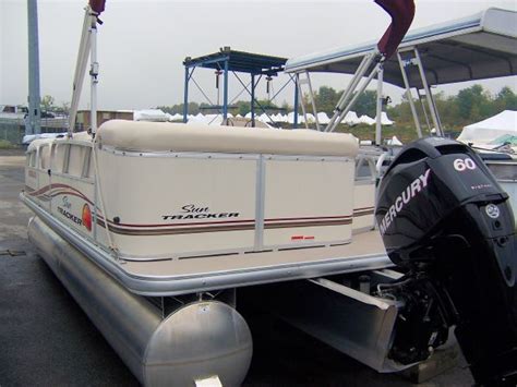 2011 Sun Tracker Party Barge 21 Signature Series Power Boat For Sale
