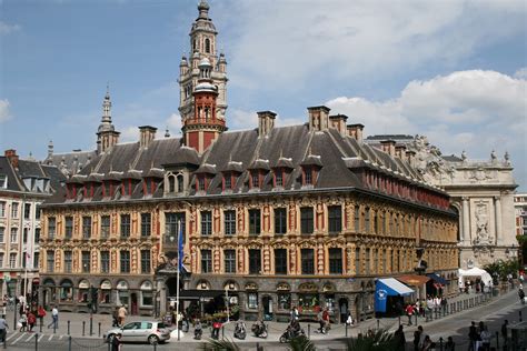 Lille is a city in the northern part of france, in french flanders. Citytrip Lille - Rijsel? Ontdek alle bezienswaardigheden