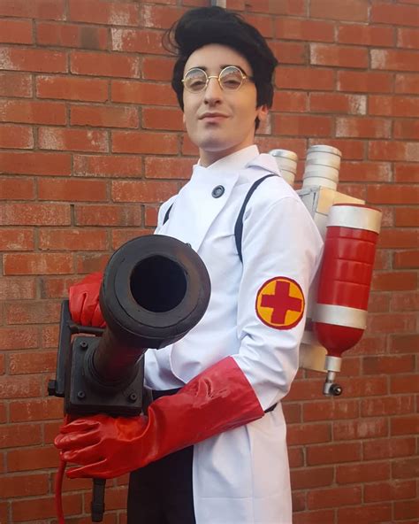Self The Medic From Team Fortress 2 By Wicke Cosplay Cosplay