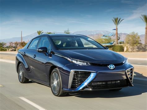 2019 Toyota Mirai Prices Reviews And Vehicle Overview Carsdirect